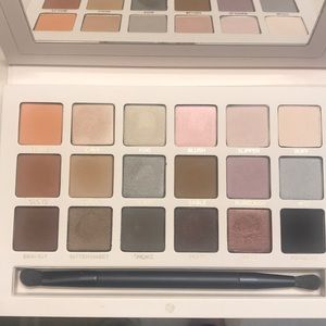 Beautycounter Holiday 2018 Eyeshadow Palette